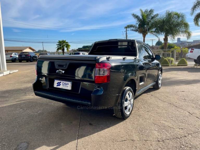 CHEVROLET - MONTANA - 2018/2019 - Preta - R$ 58.900,00