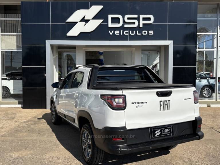 FIAT - STRADA - 2020/2021 - Branca - R$ 99.900,00