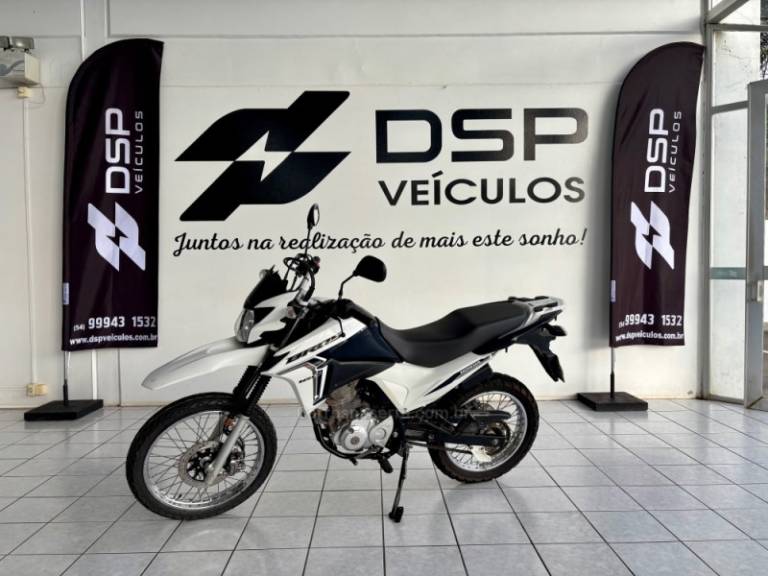 HONDA - NXR 160 - 2022/2022 - Branca - R$ 21.900,00