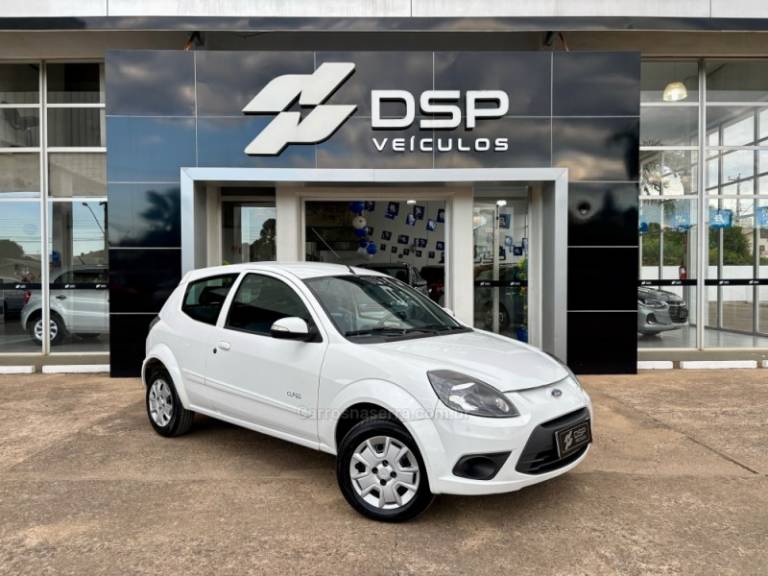 FORD - KA - 2012/2013 - Branca - R$ 28.900,00