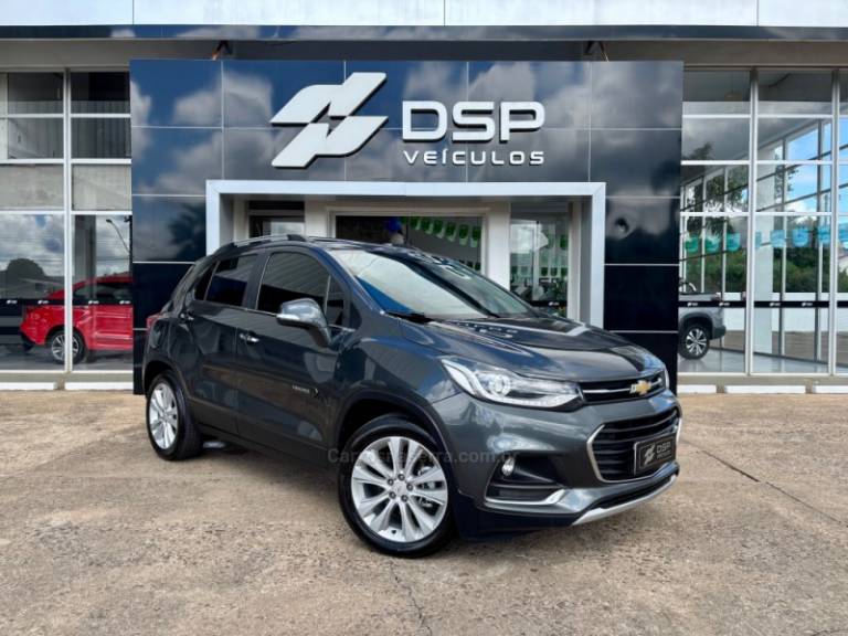 CHEVROLET - TRACKER - 2017/2018 - Cinza - R$ 94.900,00