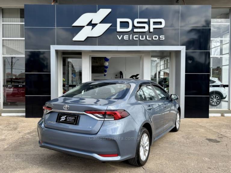 TOYOTA - COROLLA - 2019/2020 - Cinza - R$ 115.900,00