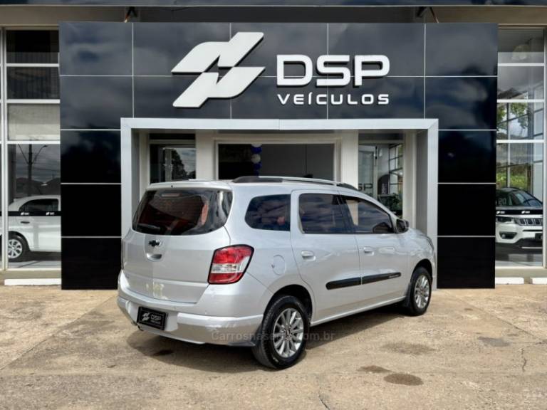 CHEVROLET - SPIN - 2014/2015 - Prata - R$ 39.900,00