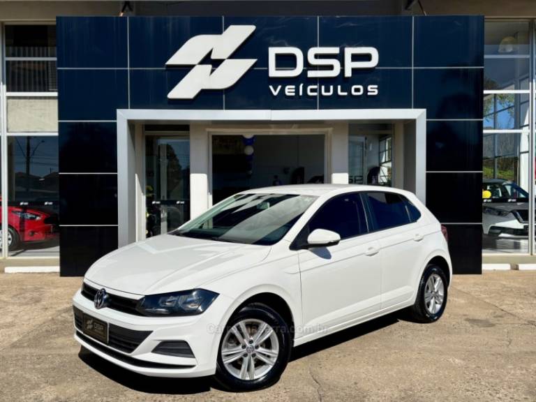 VOLKSWAGEN - POLO - 2019/2020 - Branca - R$ 73.900,00