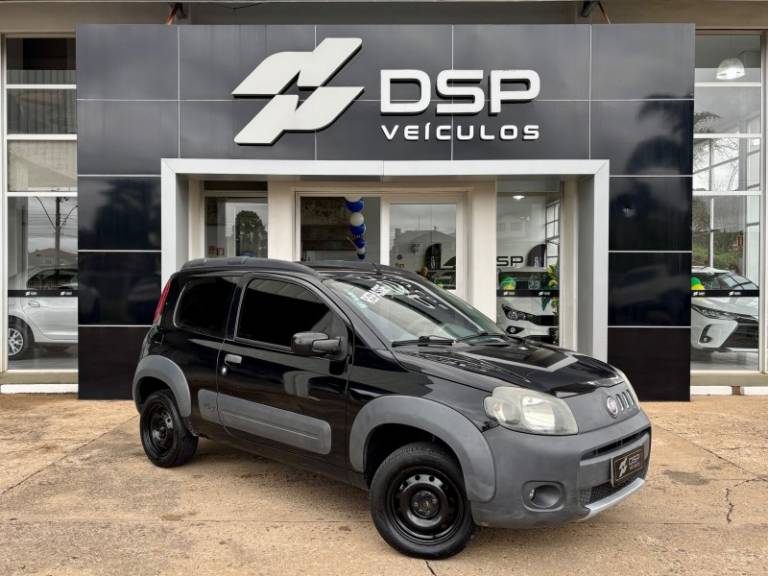 FIAT - UNO - 2011/2012 - Preta - R$ 22.900,00