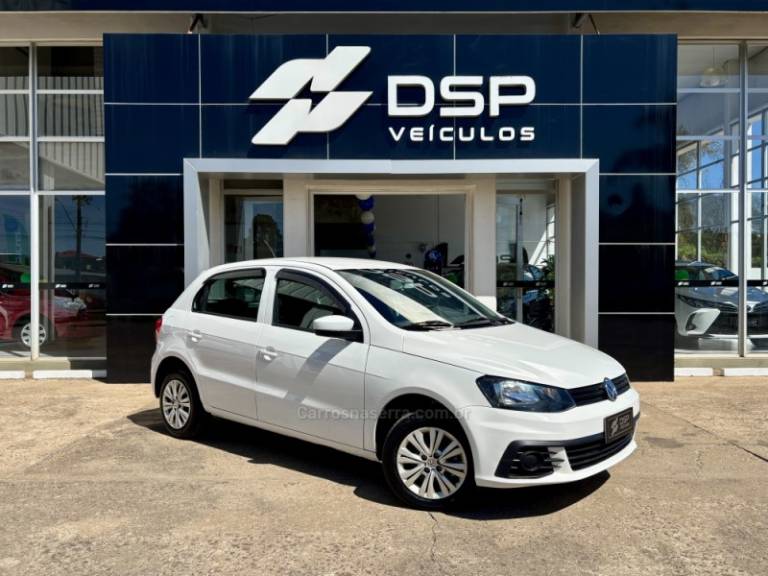 VOLKSWAGEN - GOL - 2017/2018 - Branca - R$ 46.900,00