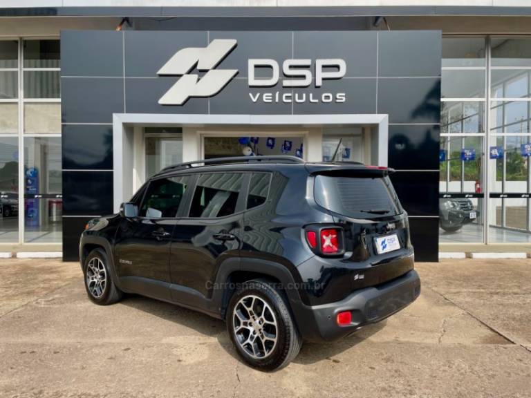 JEEP - RENEGADE - 2015/2016 - Preta - R$ 74.900,00