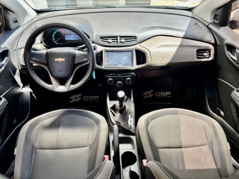 CHEVROLET - PRISMA - 2013/2013 - Prata - R$ 44.900,00