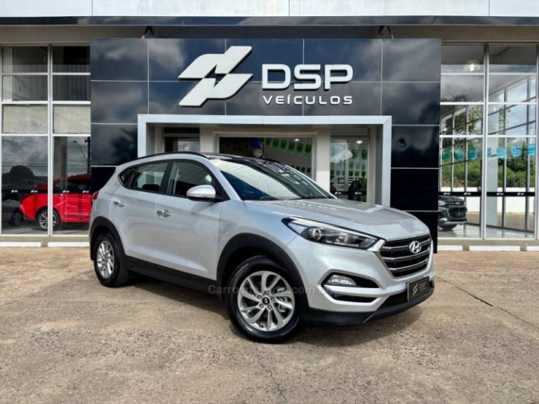 HYUNDAI - TUCSON - 2017/2018 - Prata - R$ 108.900,00