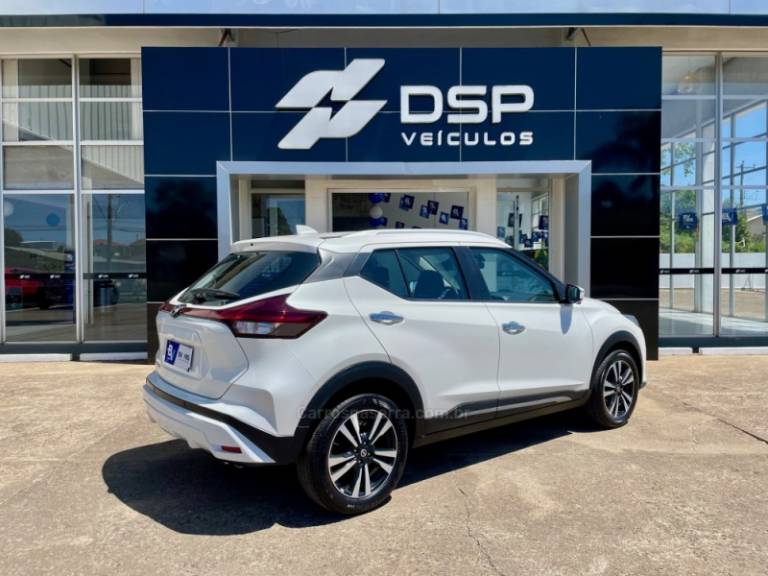 NISSAN - KICKS - 2021/2022 - Branca - R$ 113.900,00